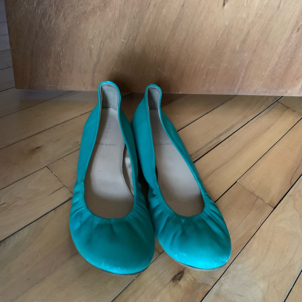 J Crew Greenish-Turquoise Flats 8.5